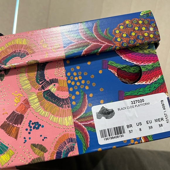 NEW FARM Rio Black Heart Clog Studded Platform Heels - Picture 11 of 12